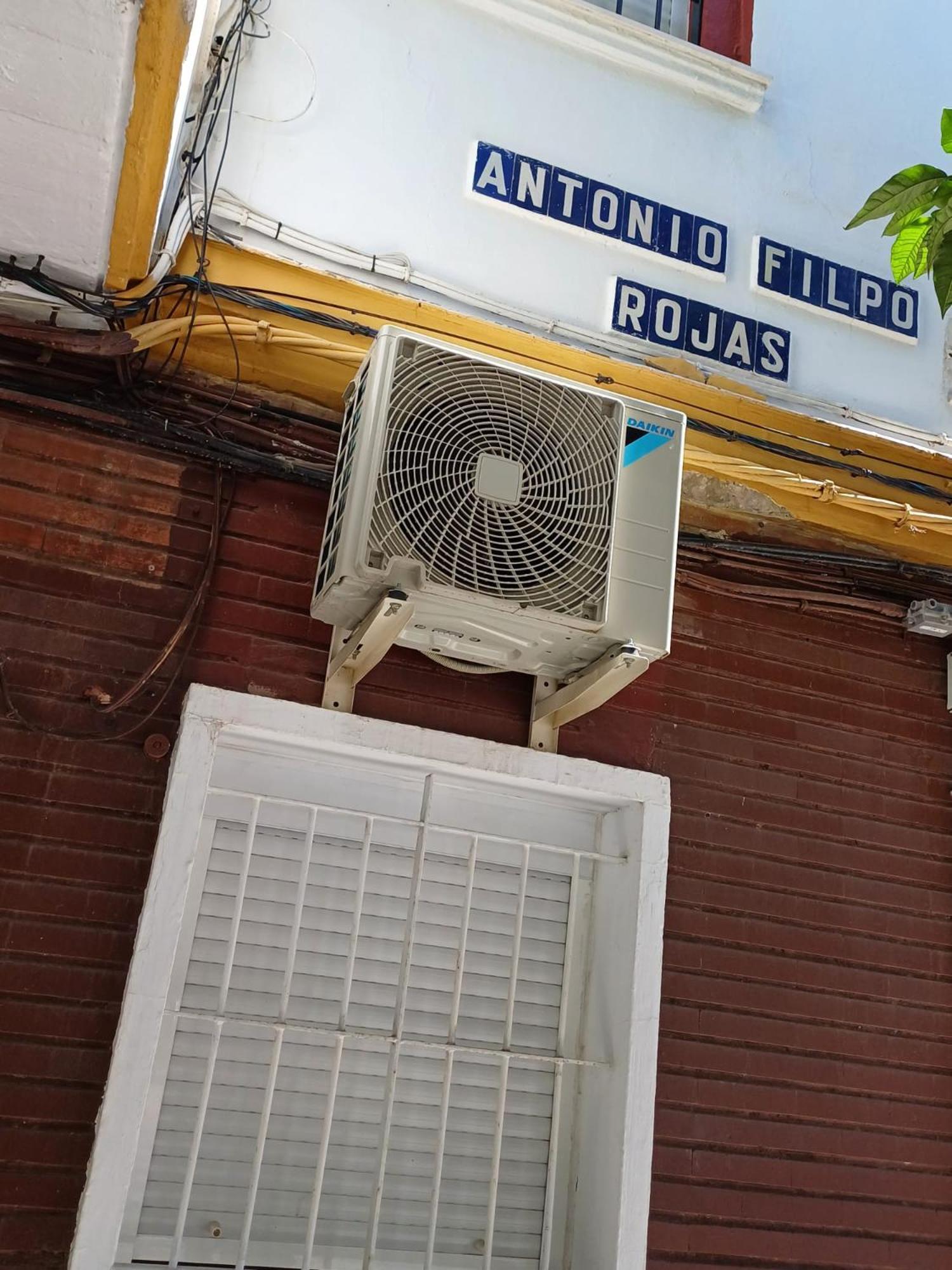Lyrioshomes Apartamento Filpo Rojas , Sevilla Eksteriør billede